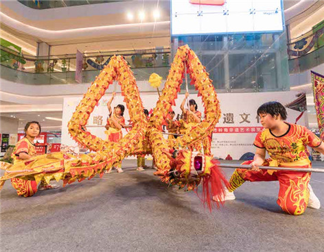 Lingnan Intangible Cultural Heritage Art Exhibition kicks off in Shunde
