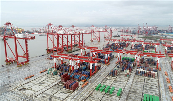 Commercial metropolis Guangzhou leads China&#39;s overseas trade