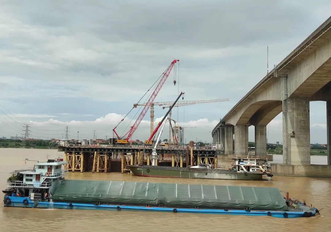 Significant progress of the construction of Foshan Super Large Bridge