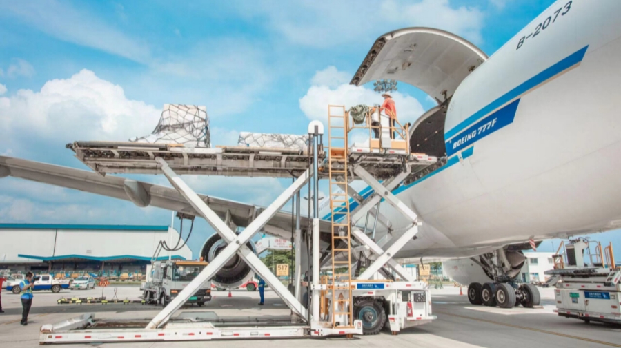 4 new international cargo routes launched at Guangzhou Baiyun Airport